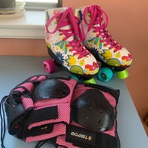 Adult women’s roller skates & pads